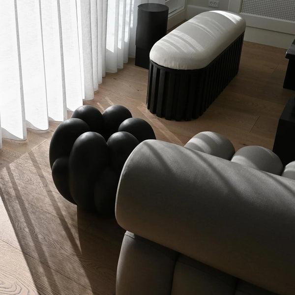 Bloom Vase Big - Black