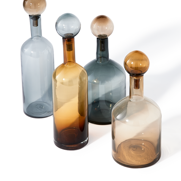 Bubbles & Bottles Chic Short Smoke