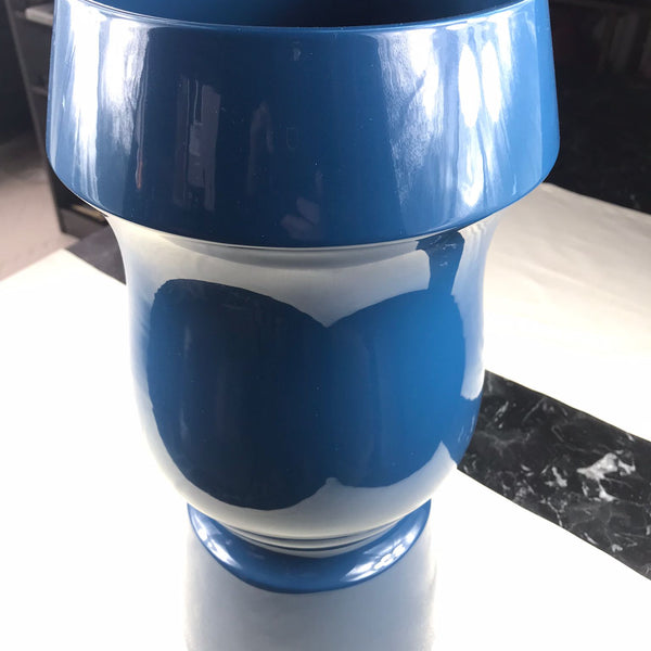 Issima B vase! Glossy Peacock Blue