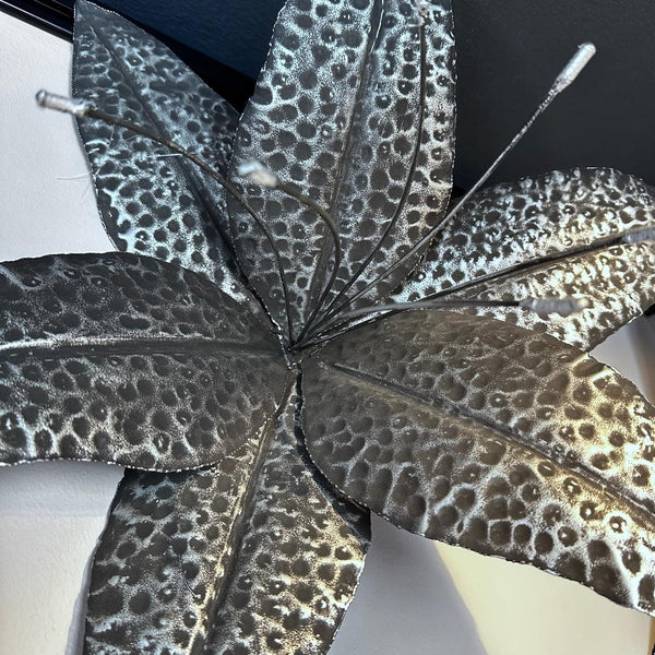 Naga Lilly Flower İron Silver Antique 80 cm