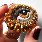 Céleste Mogador Swarovski Kahve Göz Broş