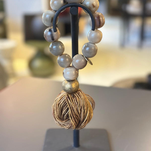 Julia Atlas -Light Cow Horn