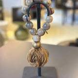 Julia Atlas -Light Cow Horn