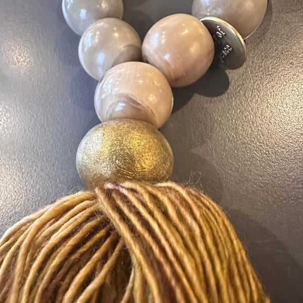 Julia Atlas -Light Cow Horn