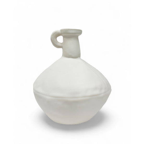 Soft  Vessel white