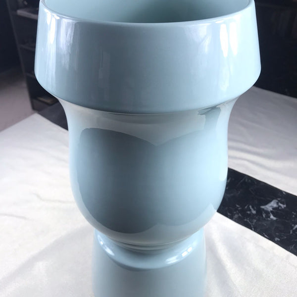 Issima B Vase! Glossy Vintage Green
