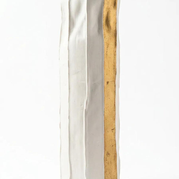Mono Whıte and Gold  Vase