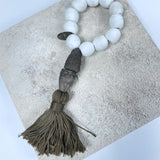 Julia Atlas-Whıte Glass Ceramic Spindle Ends