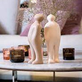 The Visitor Heykel - Violet